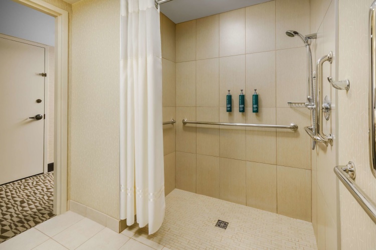 Hilton Phoenix Airport photo 11