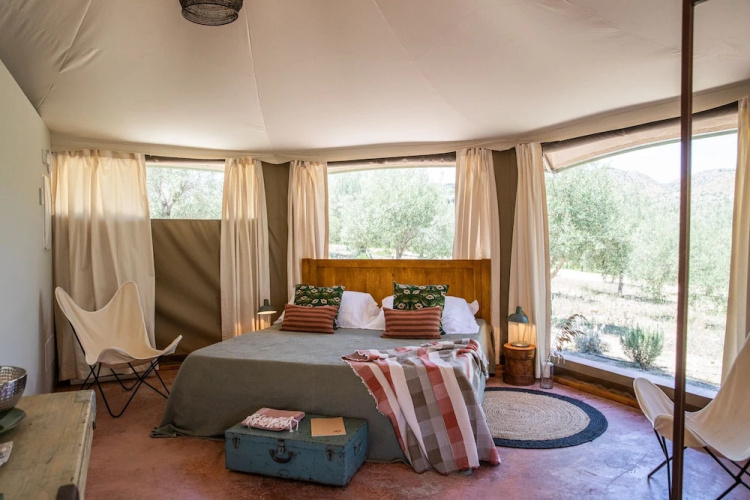 IUTA Glamping & Farm