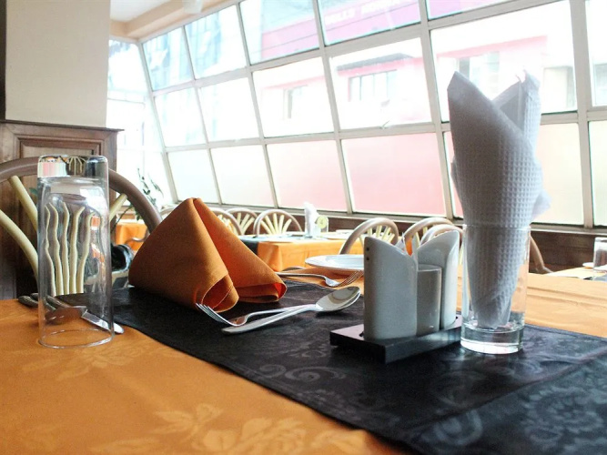 Sunrise Hotel