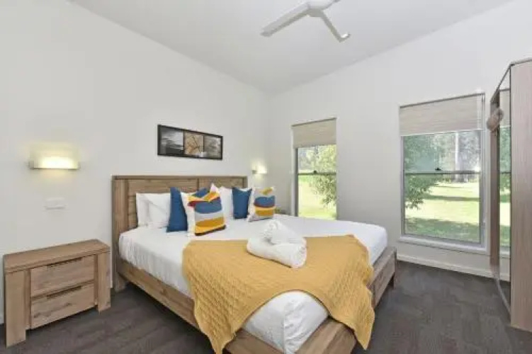 Ironbark Villa 1