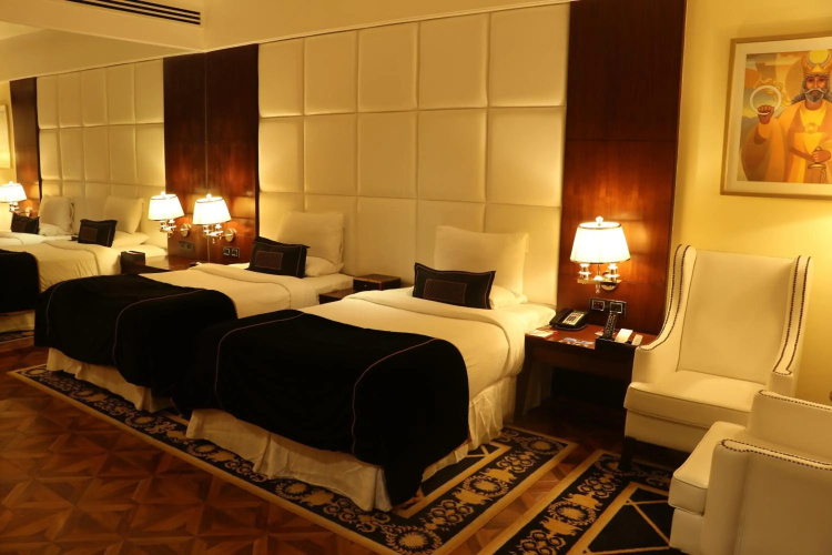 Della Resorts