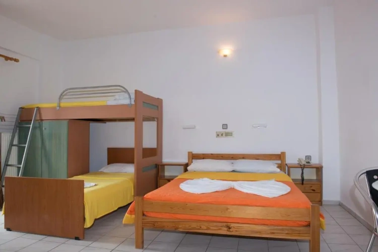 Standard Quadruple room
