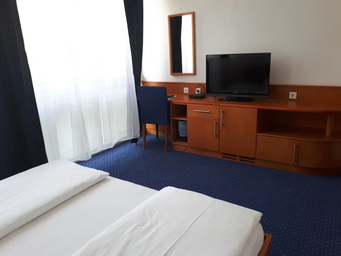 Maribor INN Hotel