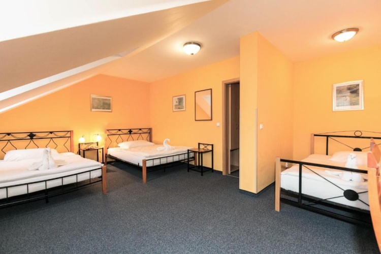 Standard Quadruple room