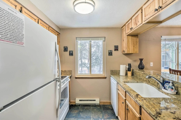 2 Bedrooms Apartment with balcony