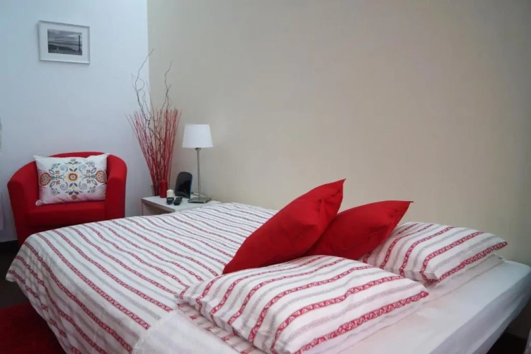 1 Bedroom Double Apartment