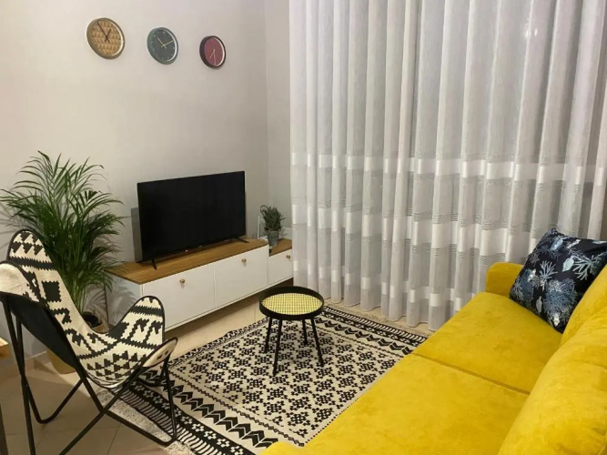 Cheerful 2-bedroom apartment in Golem
