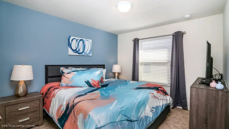 Corrocodova Villa Windsor at Westside