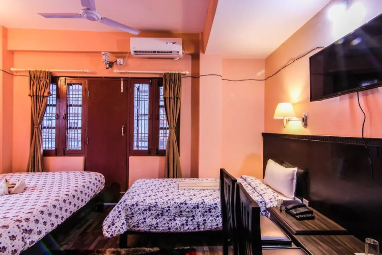 Hotel Middle East