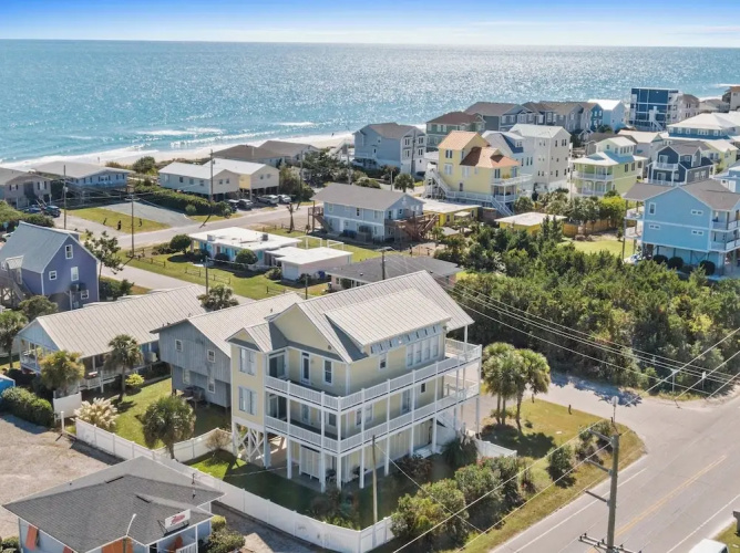 Windansea by Topsail Realty