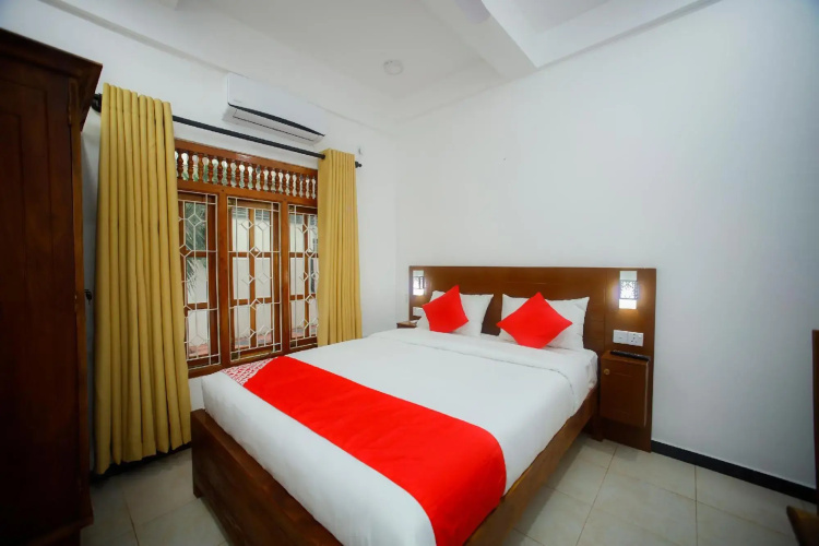 Cedar by OYO Rooms