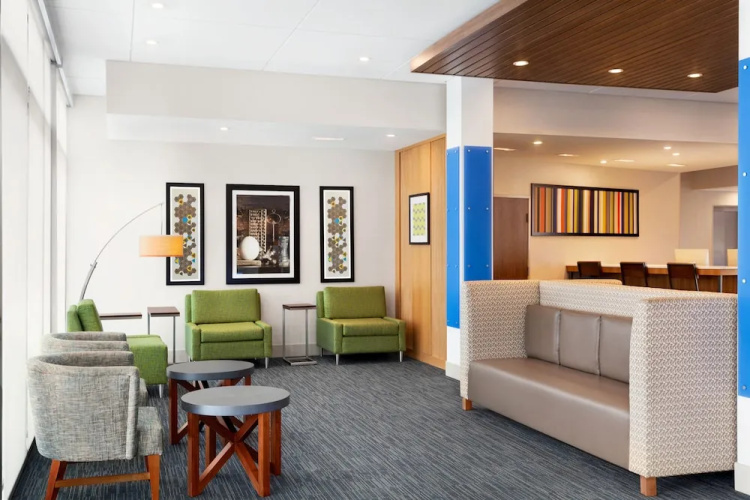Holiday Inn Express