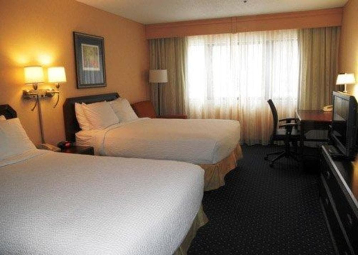 Courtyard By Marriott Valparaiso