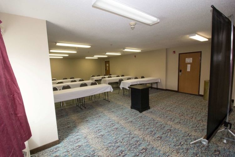 Super 8 by Wyndham Chicago O'Hare Airport photo 15