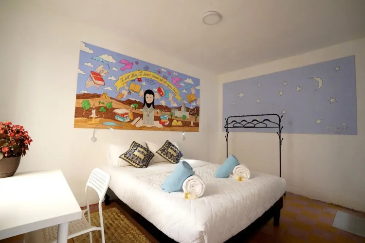 Hostal Fungi Casa Rosa