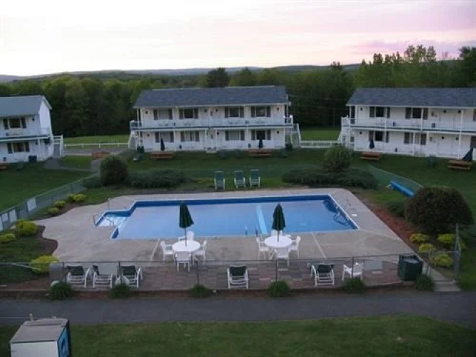 Gavin's Irish Country Inn