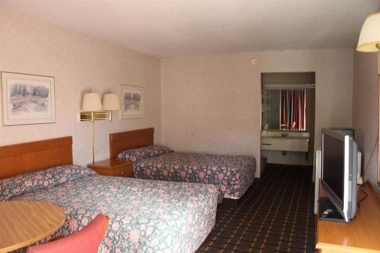 Super 8 Spindale/forest City
