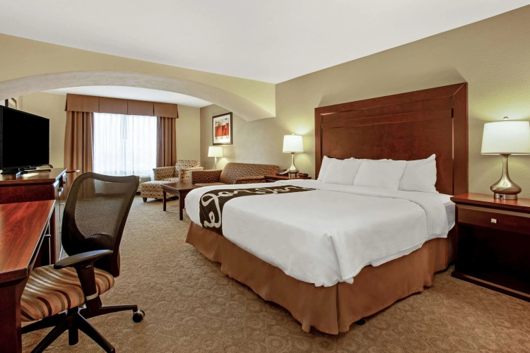 La Quinta Inn & Suites by Wyndham Bismarck