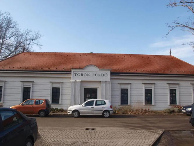 Évi Apartman