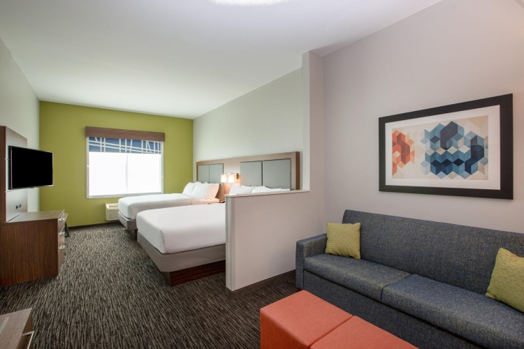 Quadruple Suite