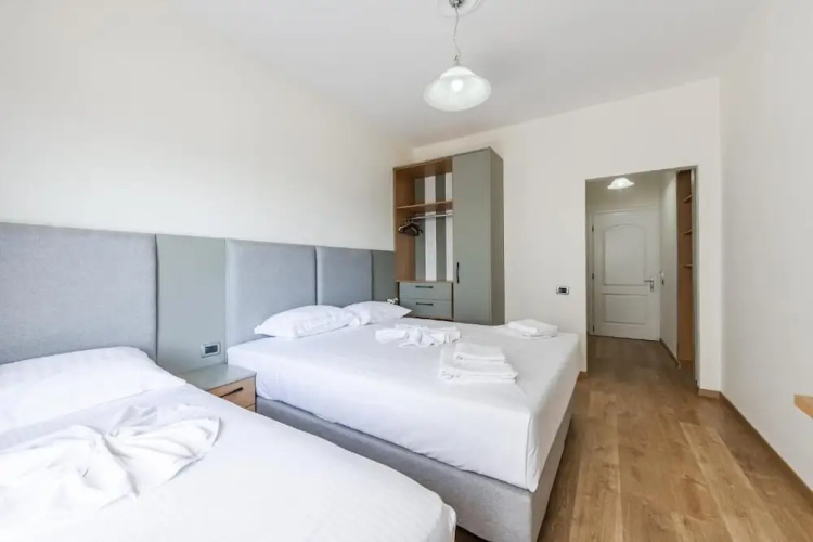 Superior Triple room