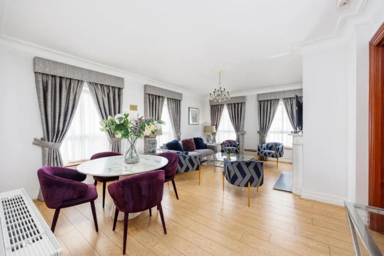 2 Bedrooms Deluxe Apartment