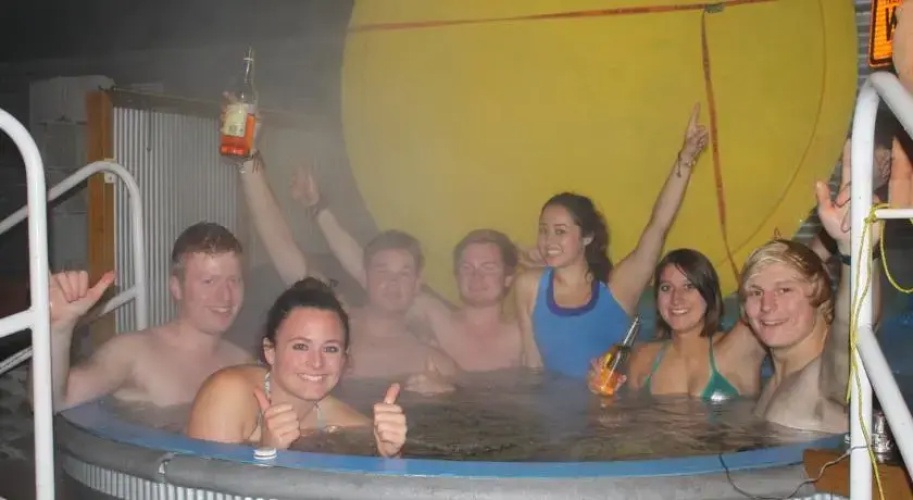 Sparkys Backpackers