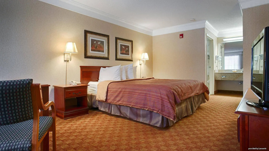 Peach State Inn & Suites