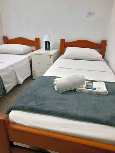 LÍAH Hostel & Suites