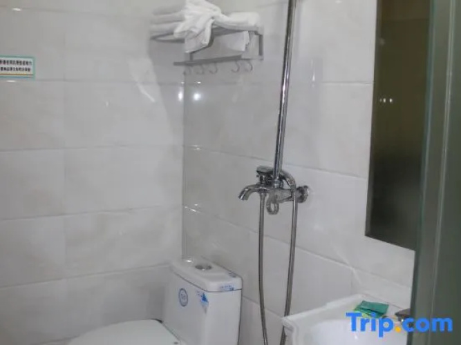 Kelong Hotel