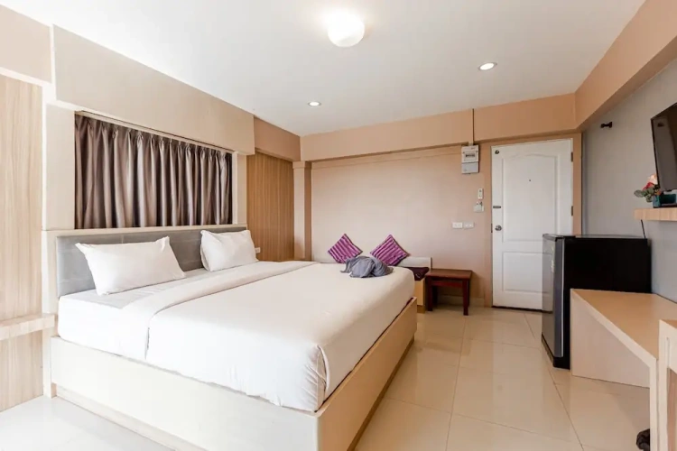 Deluxe room with balcony