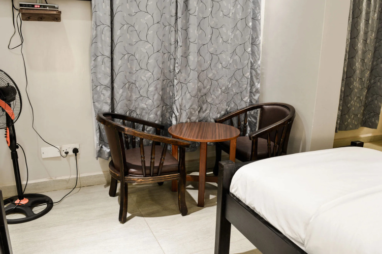 Decale Jewel Stone Hotel