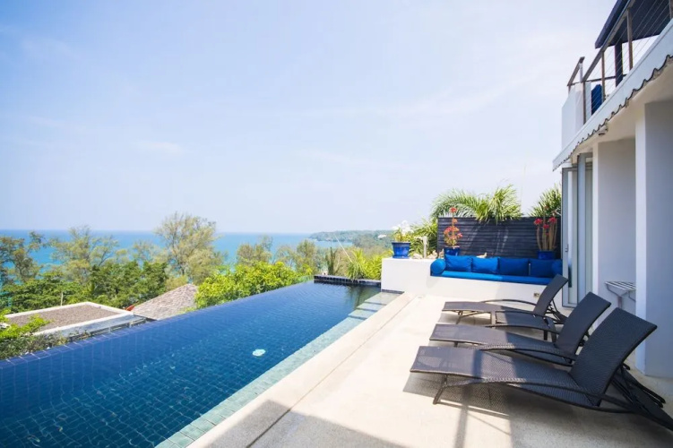 Spacious 5-Bedroom Surin Beach Villa