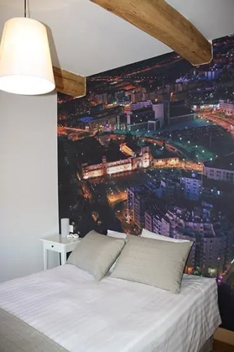 Apartamentos Emilia Feo León Gótico