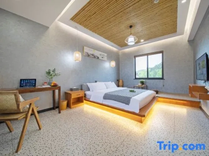 Standard Family room with balcony