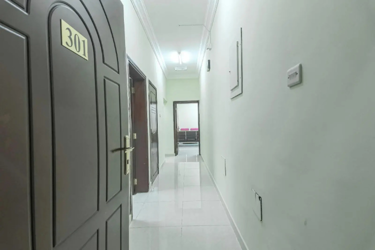 Super OYO 111 Al Thabit Hotel