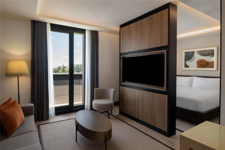 Deluxe room with balcony