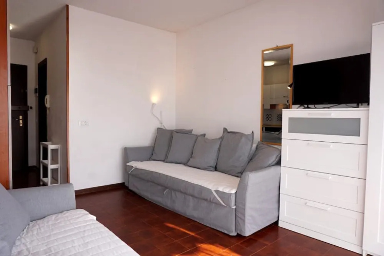 Bright Studio For 4 People With Swimming Pool