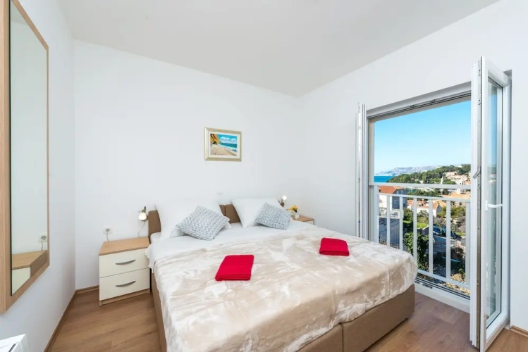 Premium Apartment