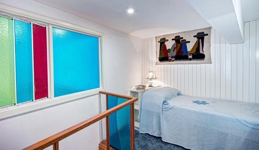 3 Bedrooms Apartment