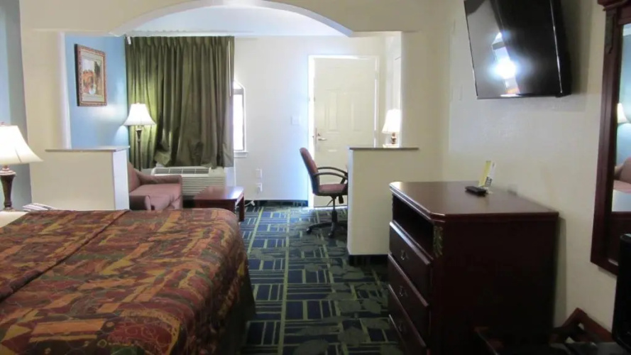 Regency Inn