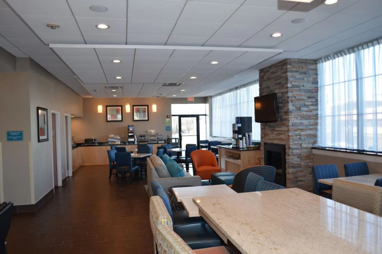 Best Western Hartford Hotel & Suites photo 18
