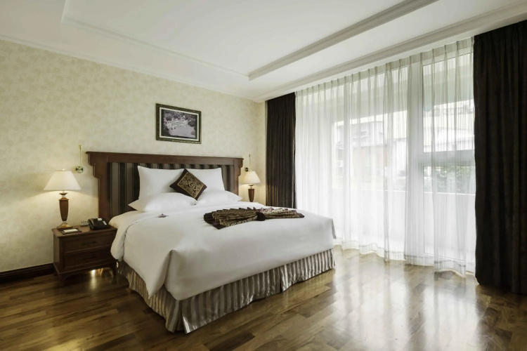Rex Hotel