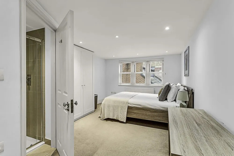 Superb Clapham Duplex