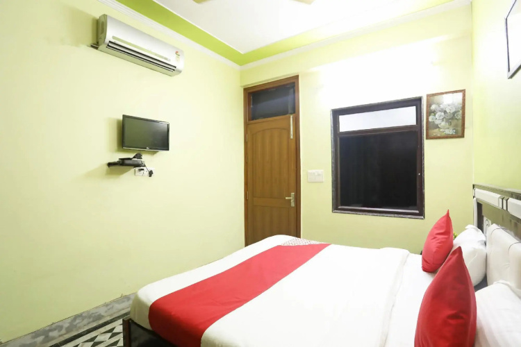 OYO 46228 Krishna Residency