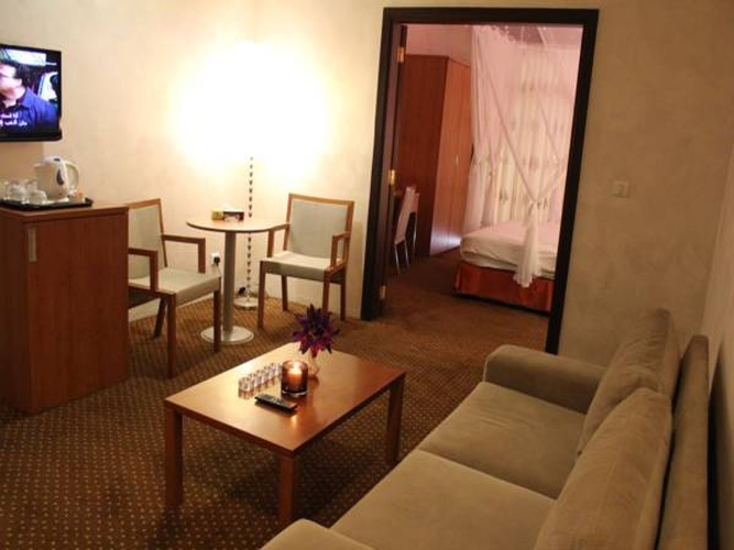 1 Bedroom Suite