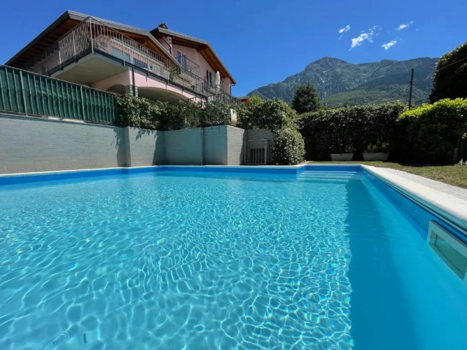 Lago Apartment