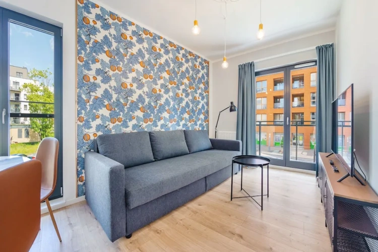 Apartment with balcony