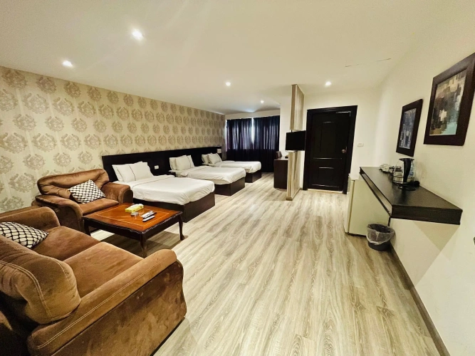 Deluxe Double room with city view