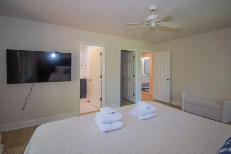 15 Pelican Cove